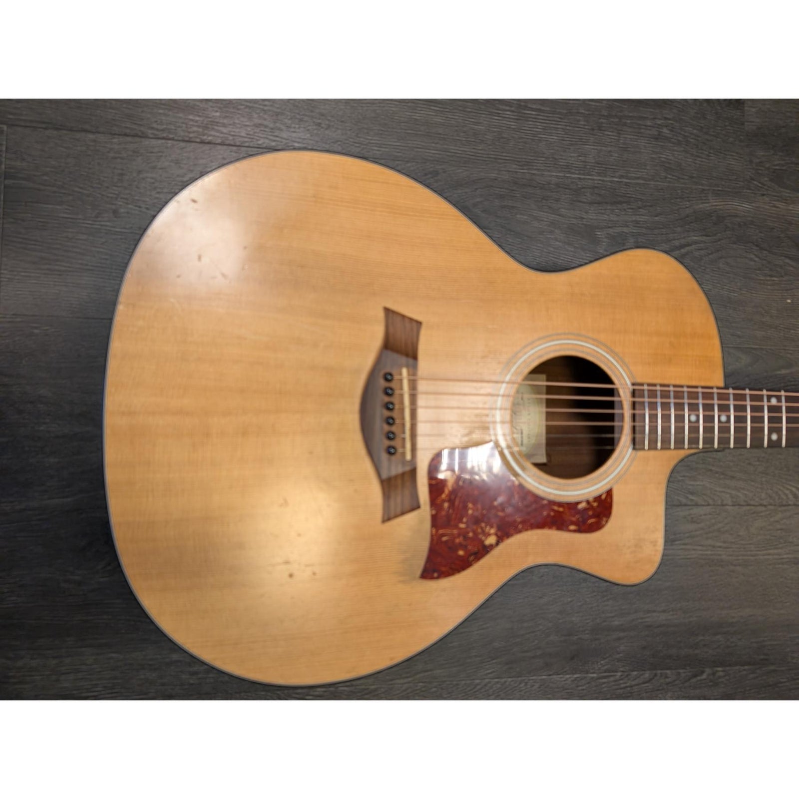 114CE Electro Acoustic Guitar (Pre-Owned)