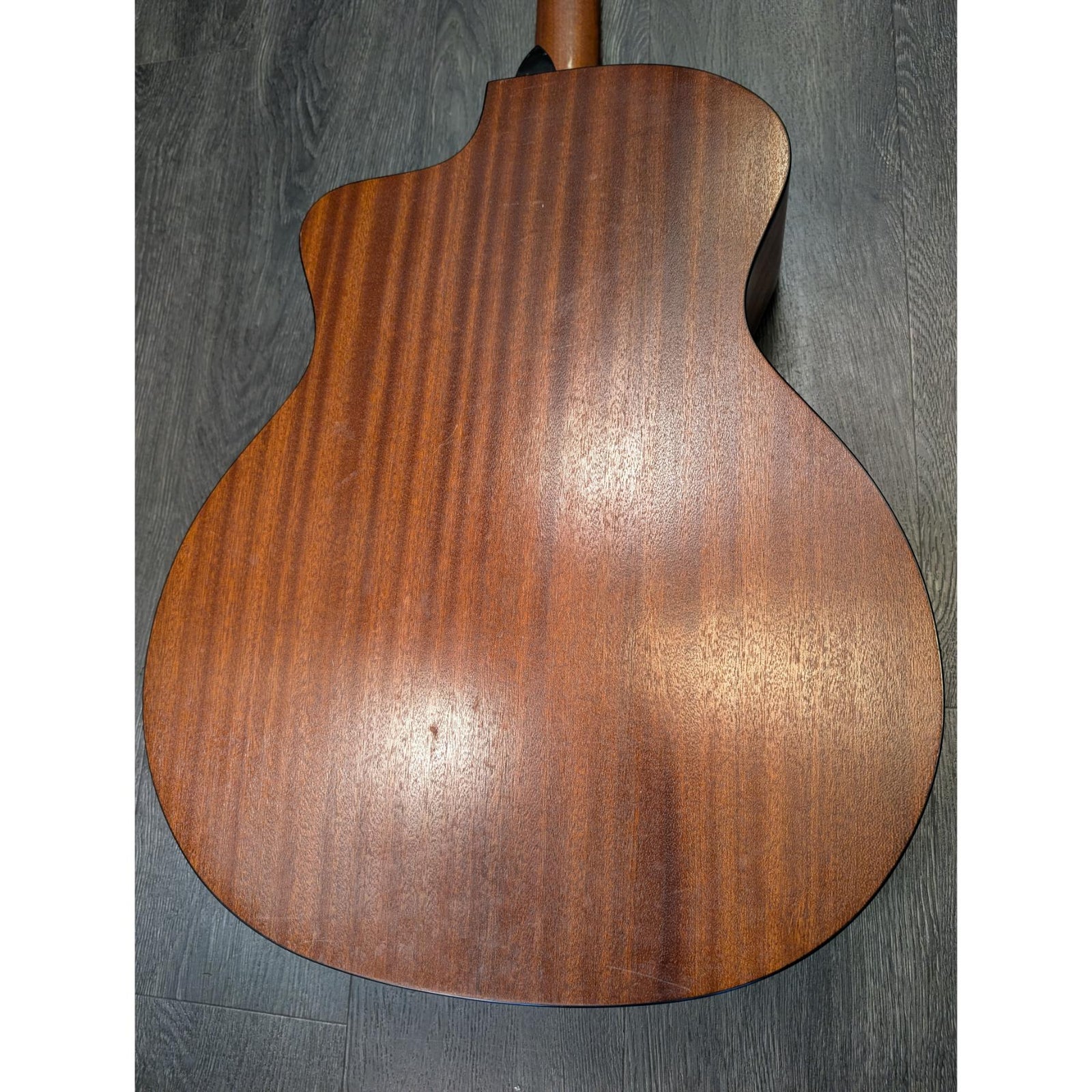 114CE Electro Acoustic Guitar (Pre-Owned)